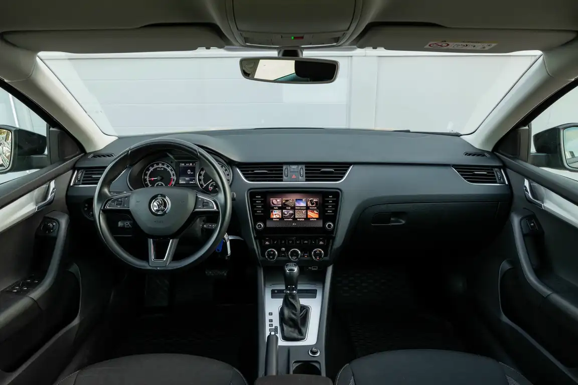 SKODA OCTAVIA