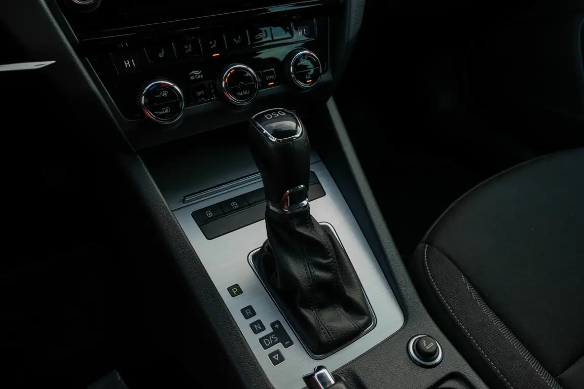 SKODA OCTAVIA