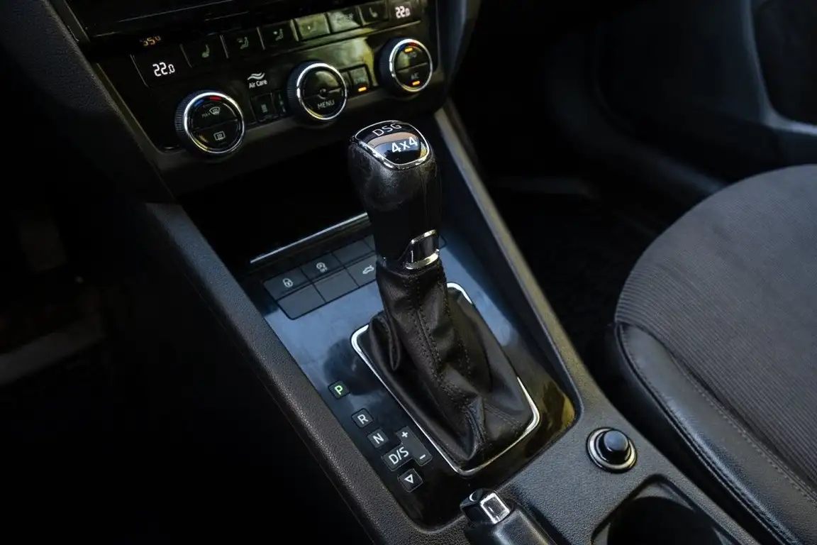 SKODA OCTAVIA
