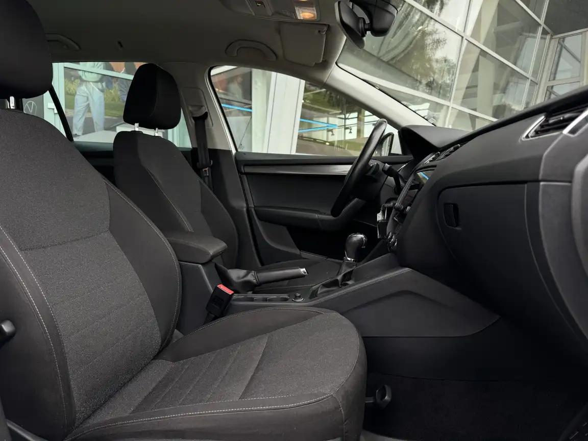 SKODA OCTAVIA