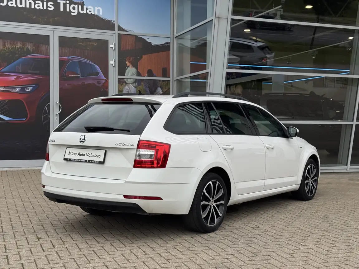 SKODA OCTAVIA