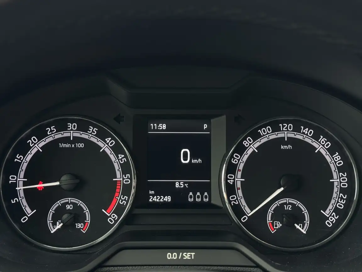 SKODA OCTAVIA