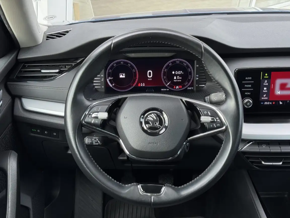 SKODA OCTAVIA