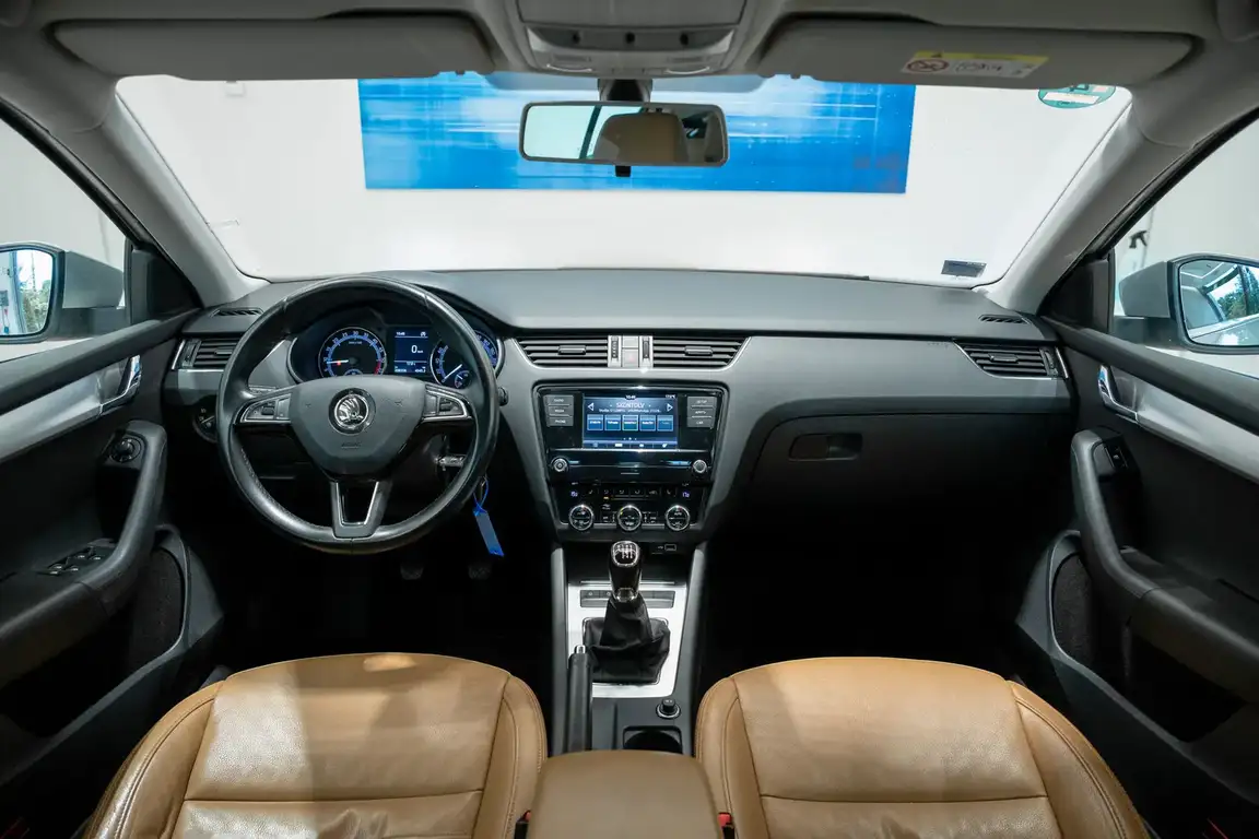 SKODA OCTAVIA
