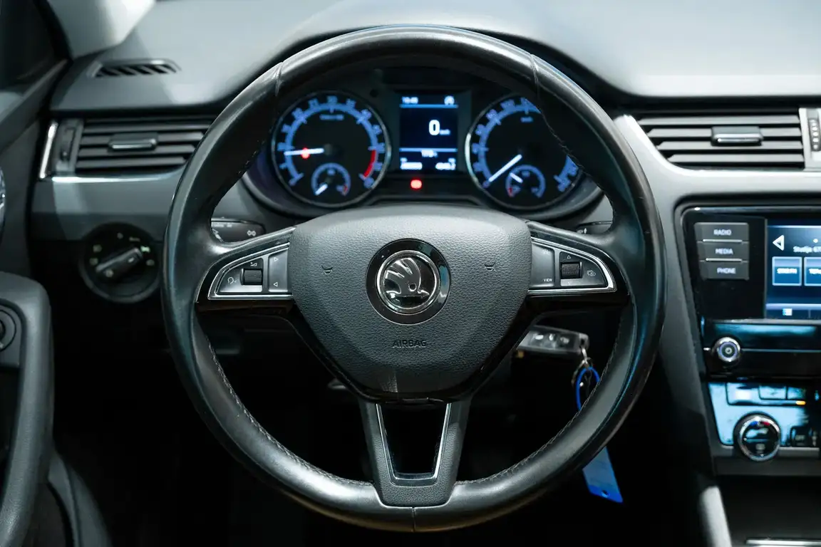 SKODA OCTAVIA