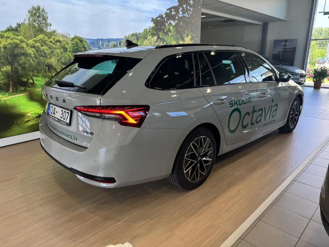 SKODA OCTAVIA