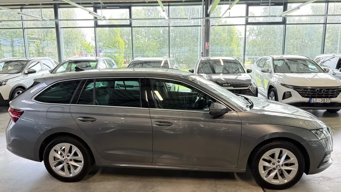SKODA OCTAVIA