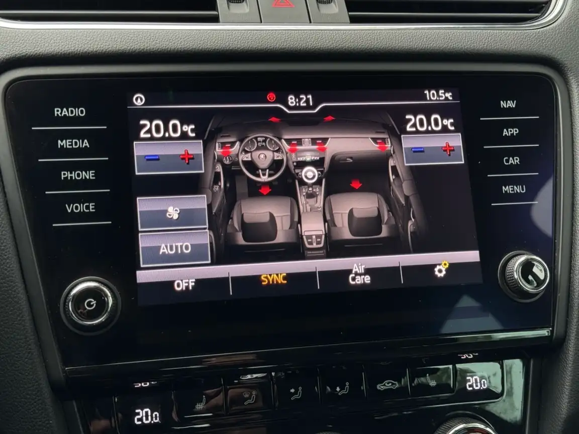 SKODA OCTAVIA