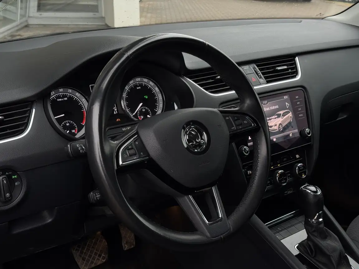SKODA OCTAVIA