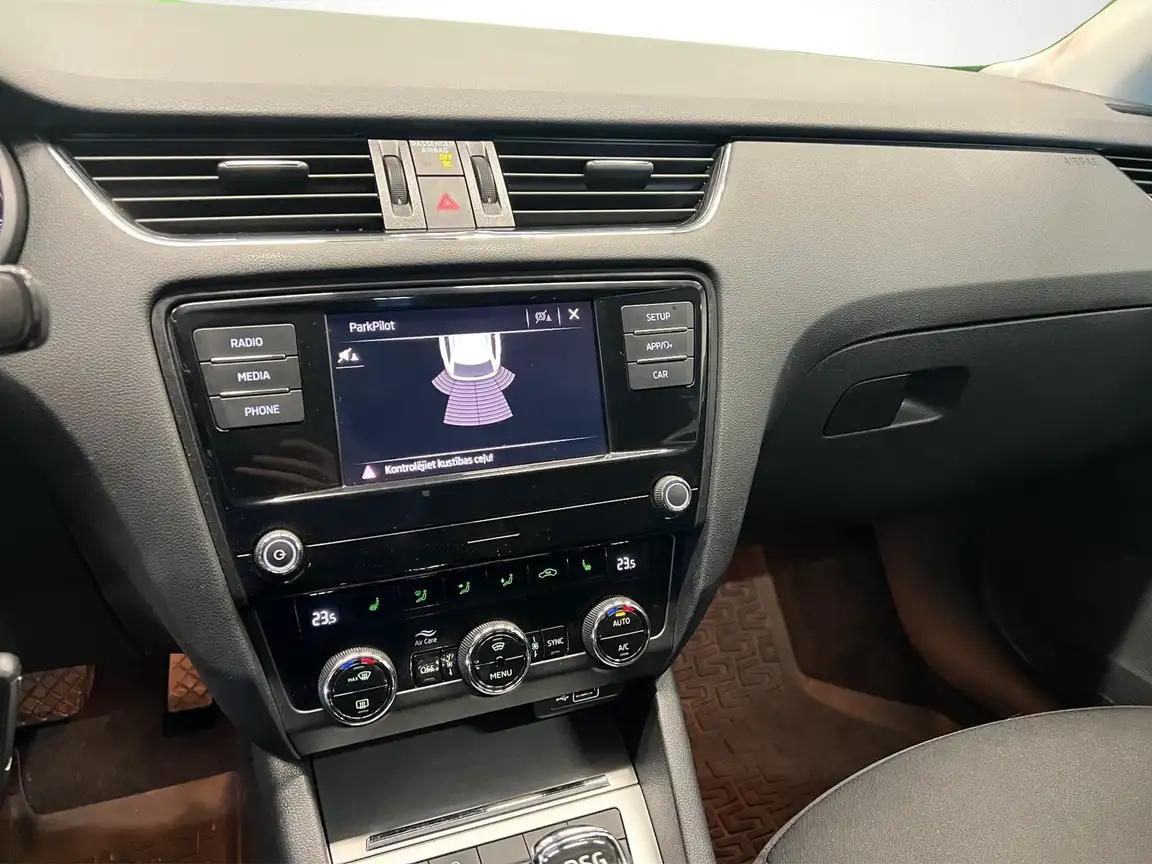 SKODA OCTAVIA