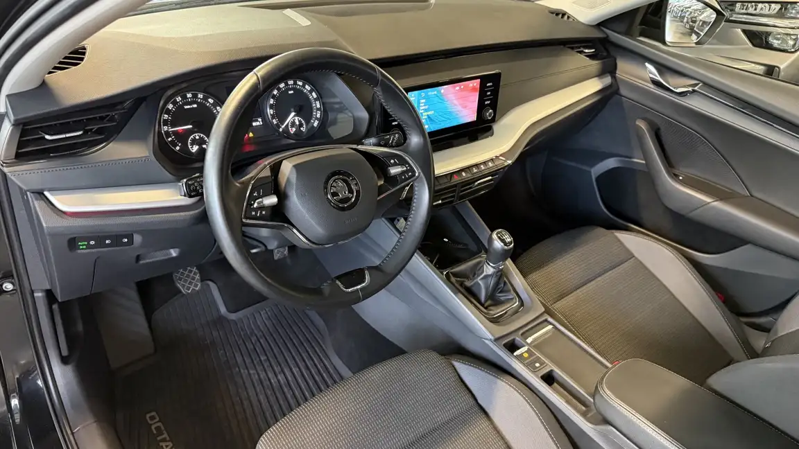 SKODA OCTAVIA