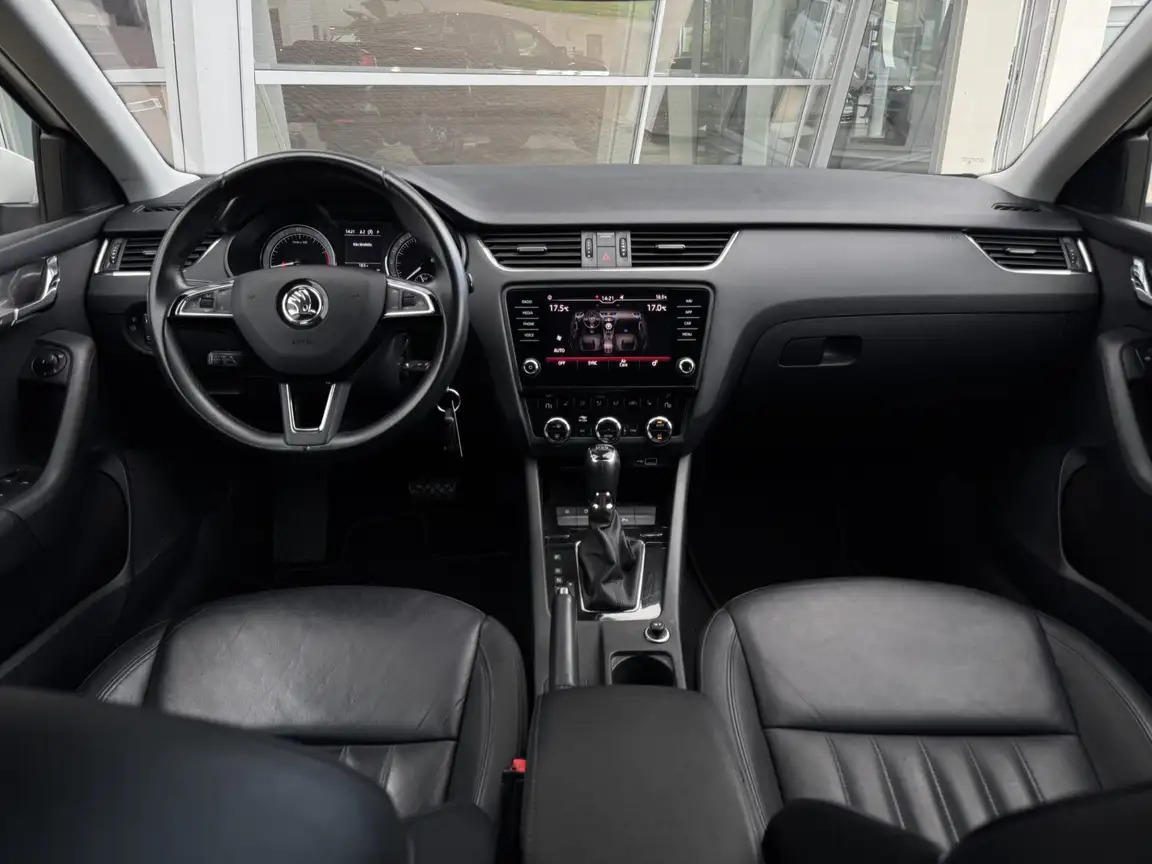 SKODA OCTAVIA