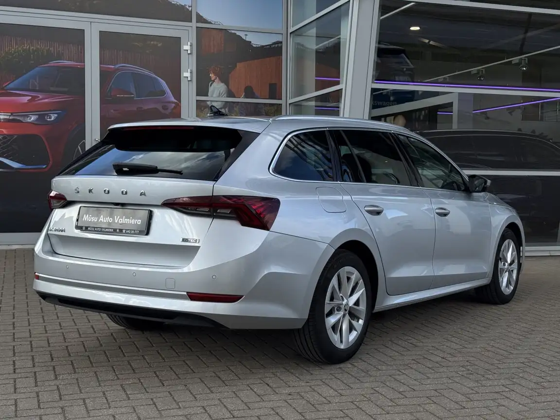 SKODA OCTAVIA