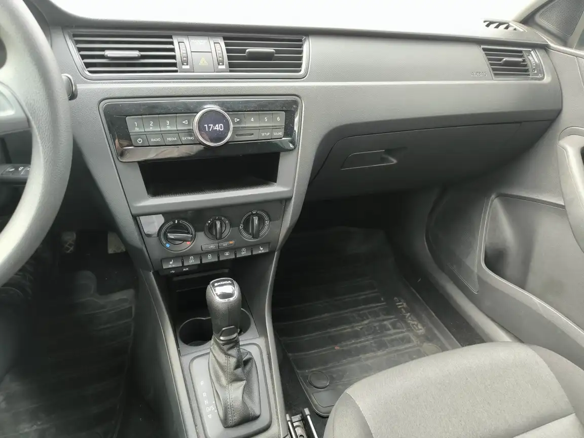 SKODA RAPID