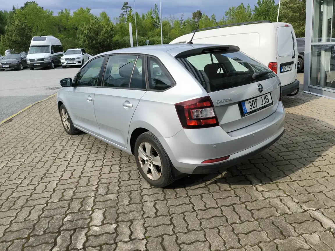 SKODA RAPID