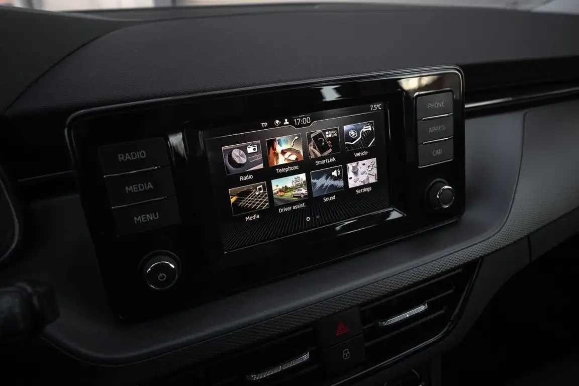 SKODA SCALA