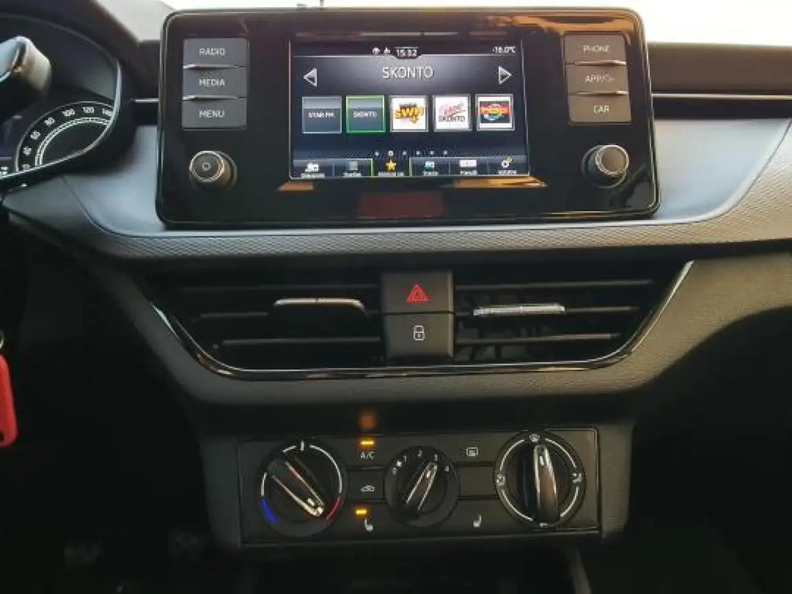 SKODA SCALA