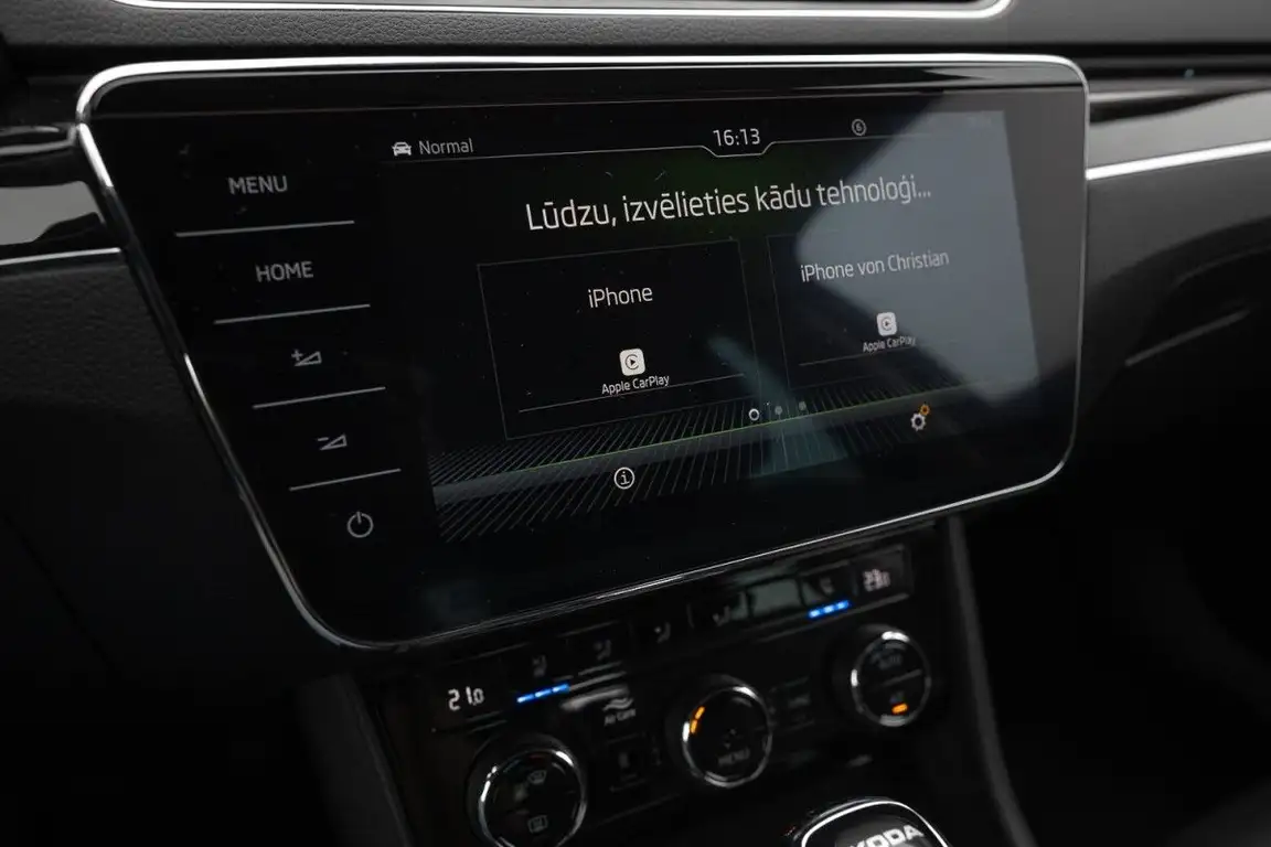 SKODA SUPERB
