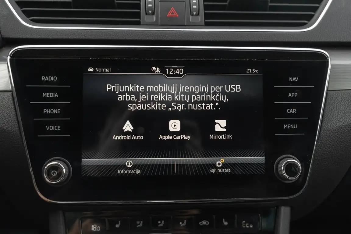 SKODA SUPERB