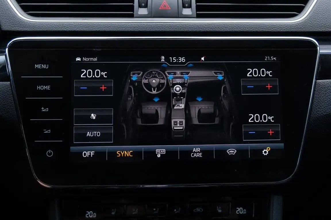 SKODA SUPERB
