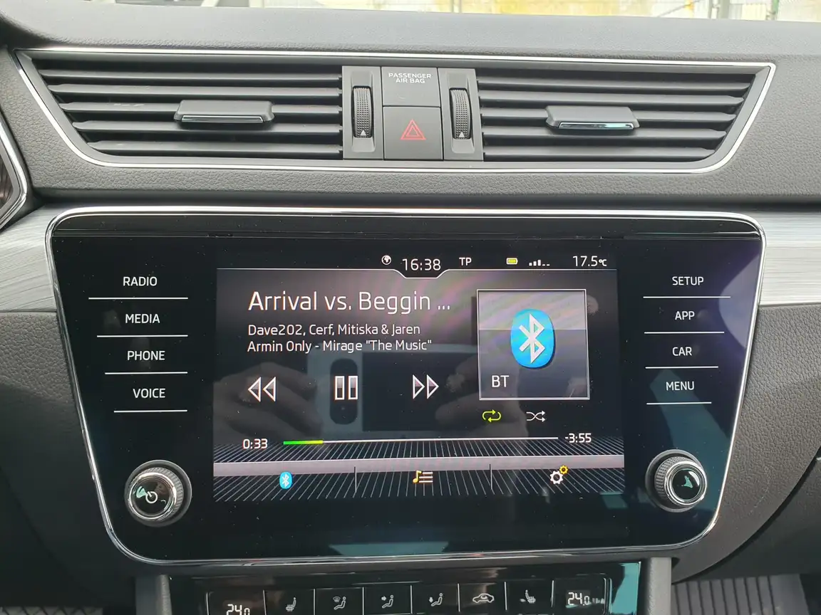 SKODA SUPERB