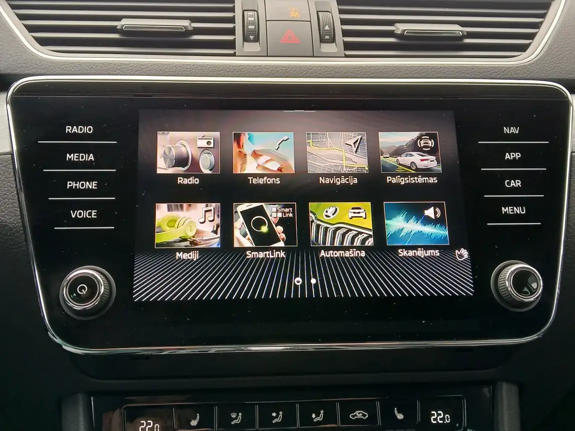 SKODA SUPERB