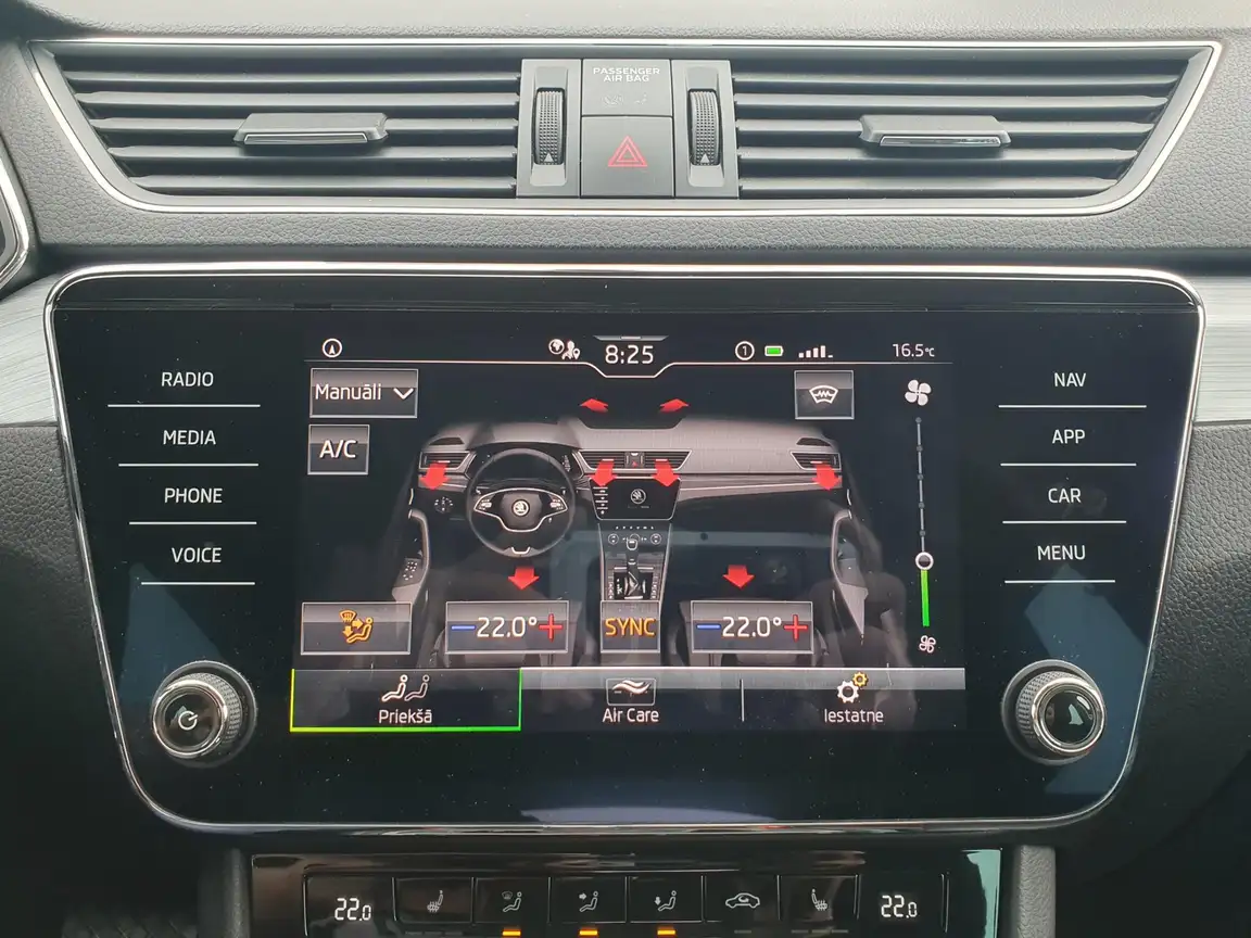 SKODA SUPERB