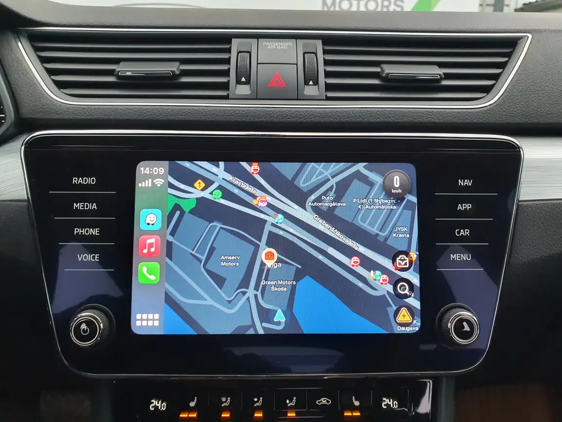 SKODA SUPERB