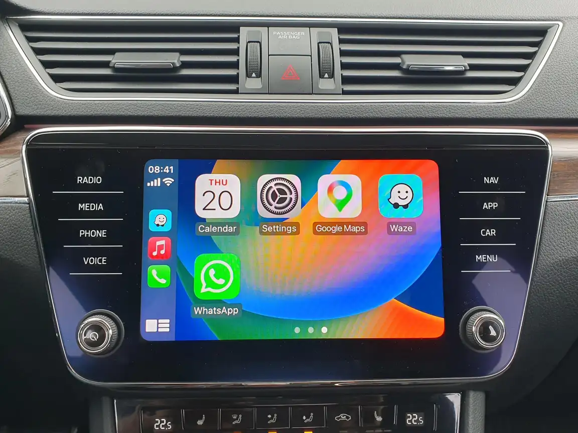 SKODA SUPERB