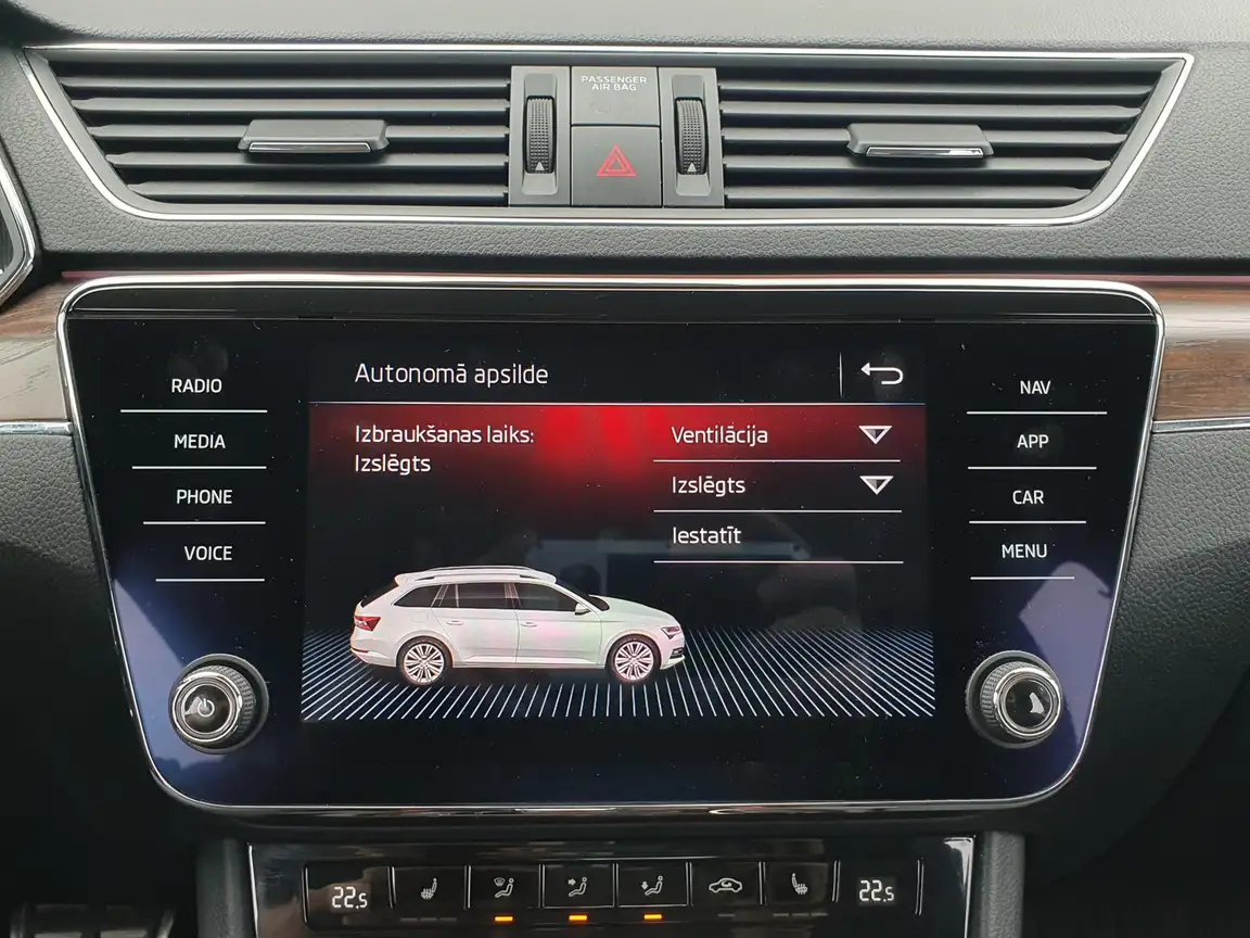 SKODA SUPERB
