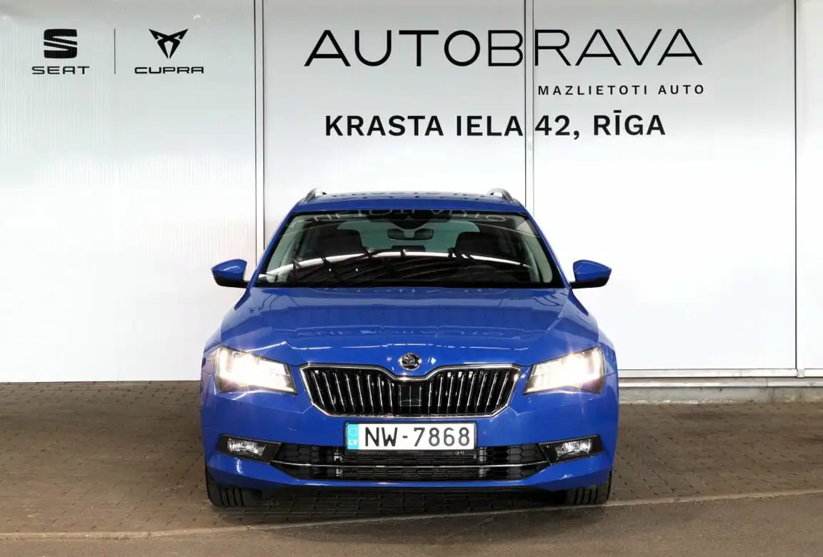 SKODA SUPERB