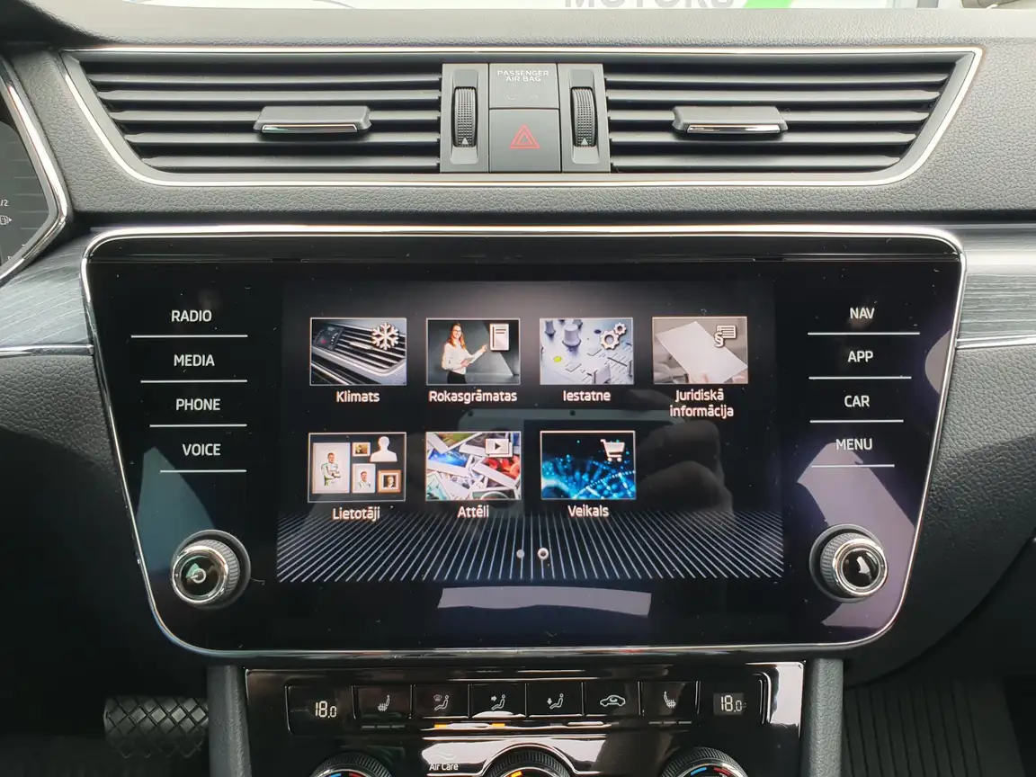 SKODA SUPERB