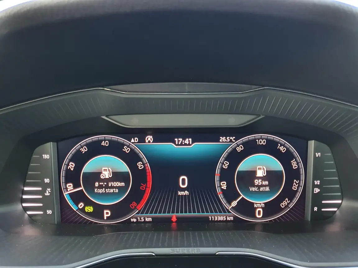 SKODA SUPERB