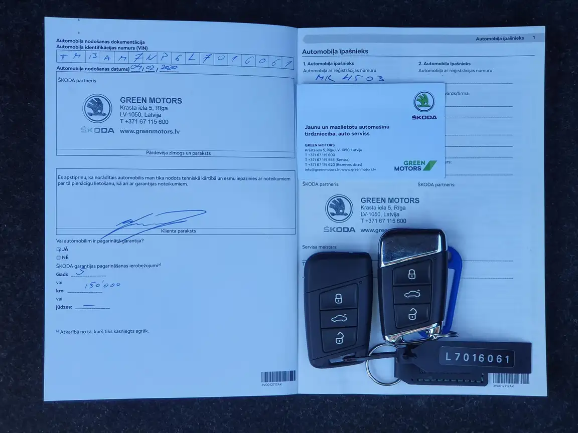 SKODA SUPERB