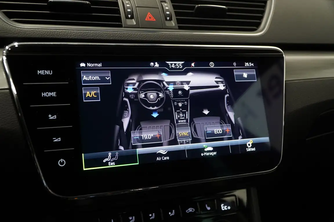 SKODA SUPERB