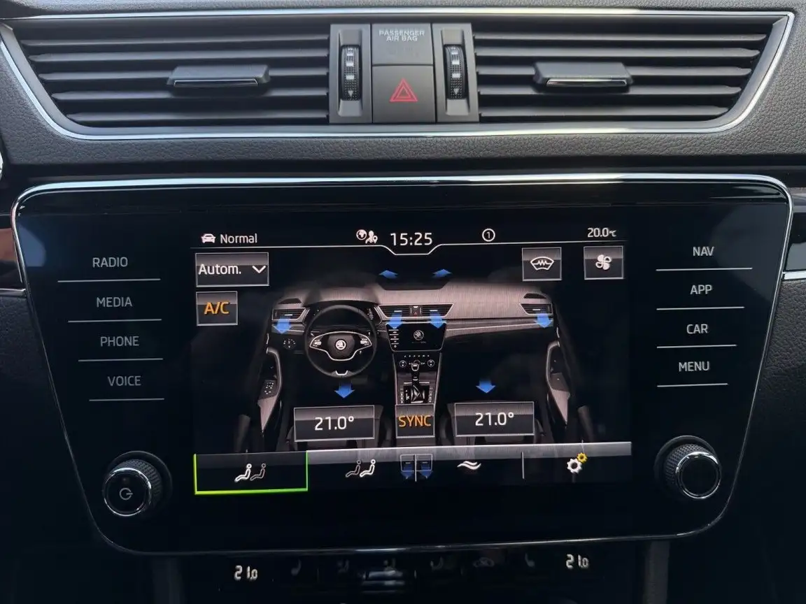 SKODA SUPERB