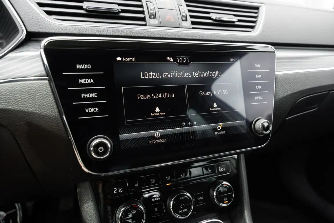 SKODA SUPERB