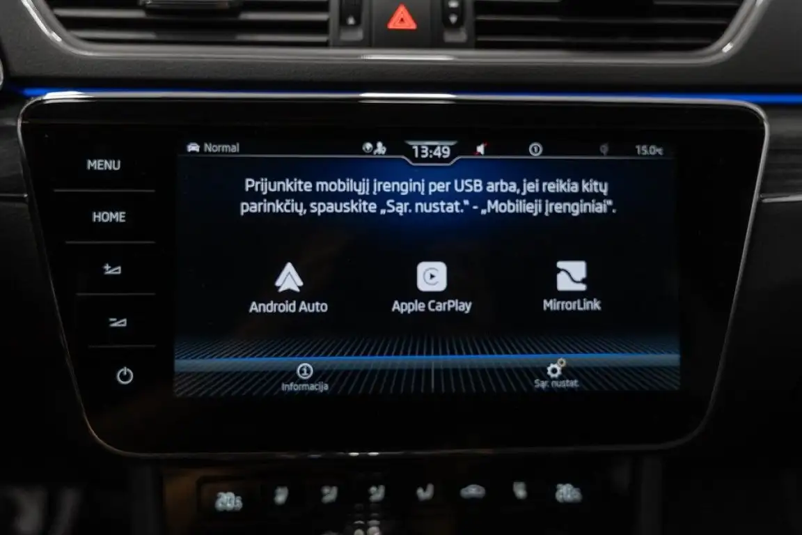 SKODA SUPERB