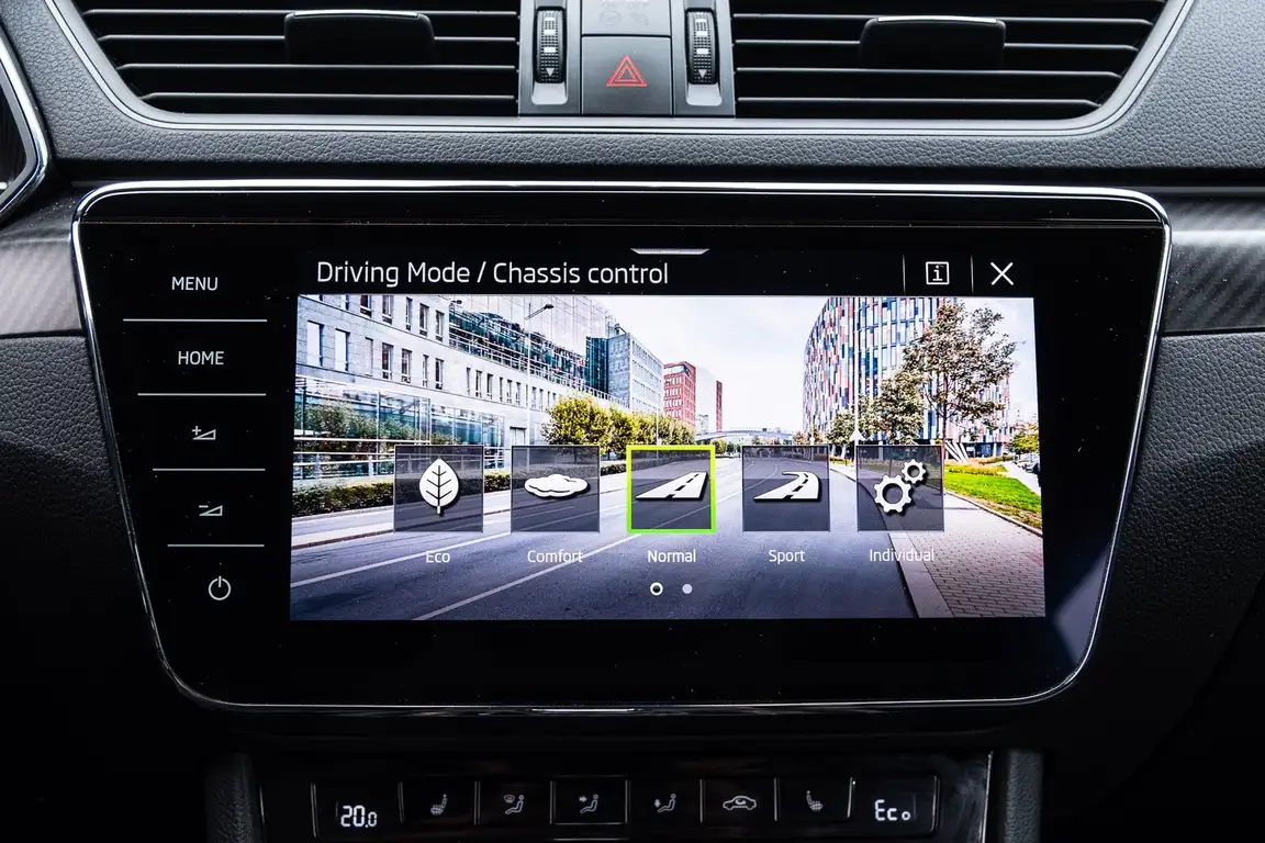 SKODA SUPERB
