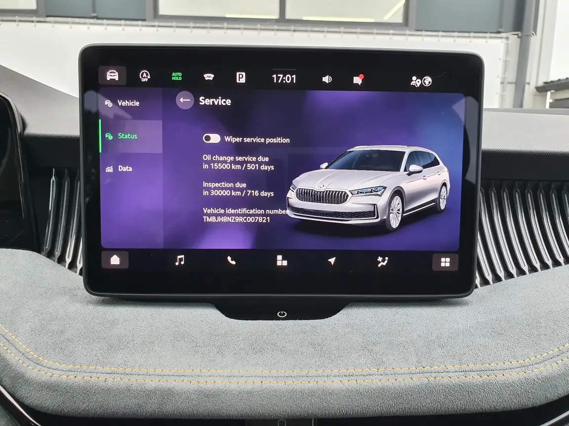 SKODA SUPERB