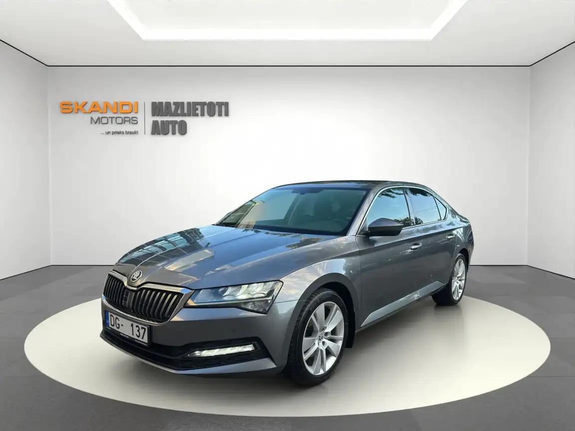 SKODA SUPERB
