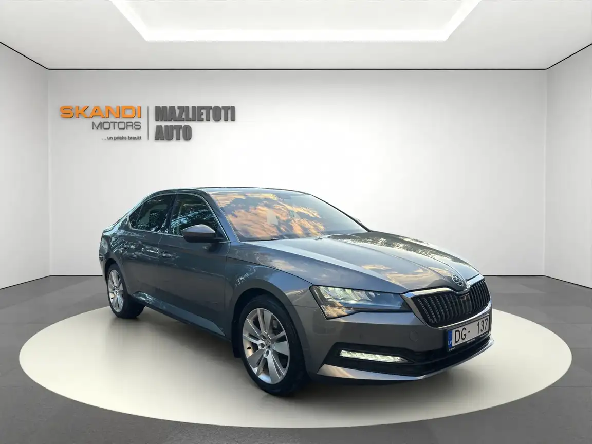 SKODA SUPERB
