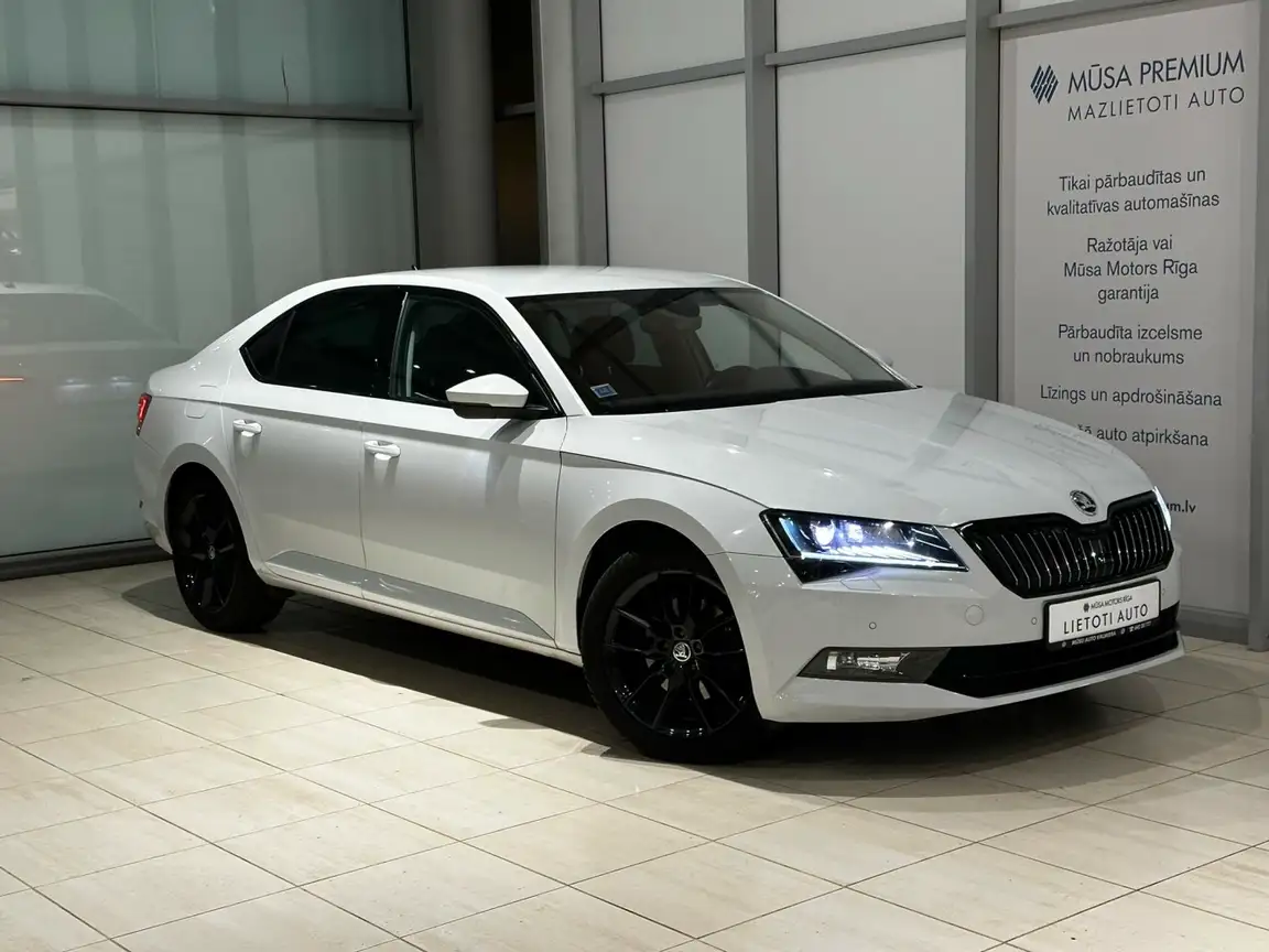 SKODA SUPERB