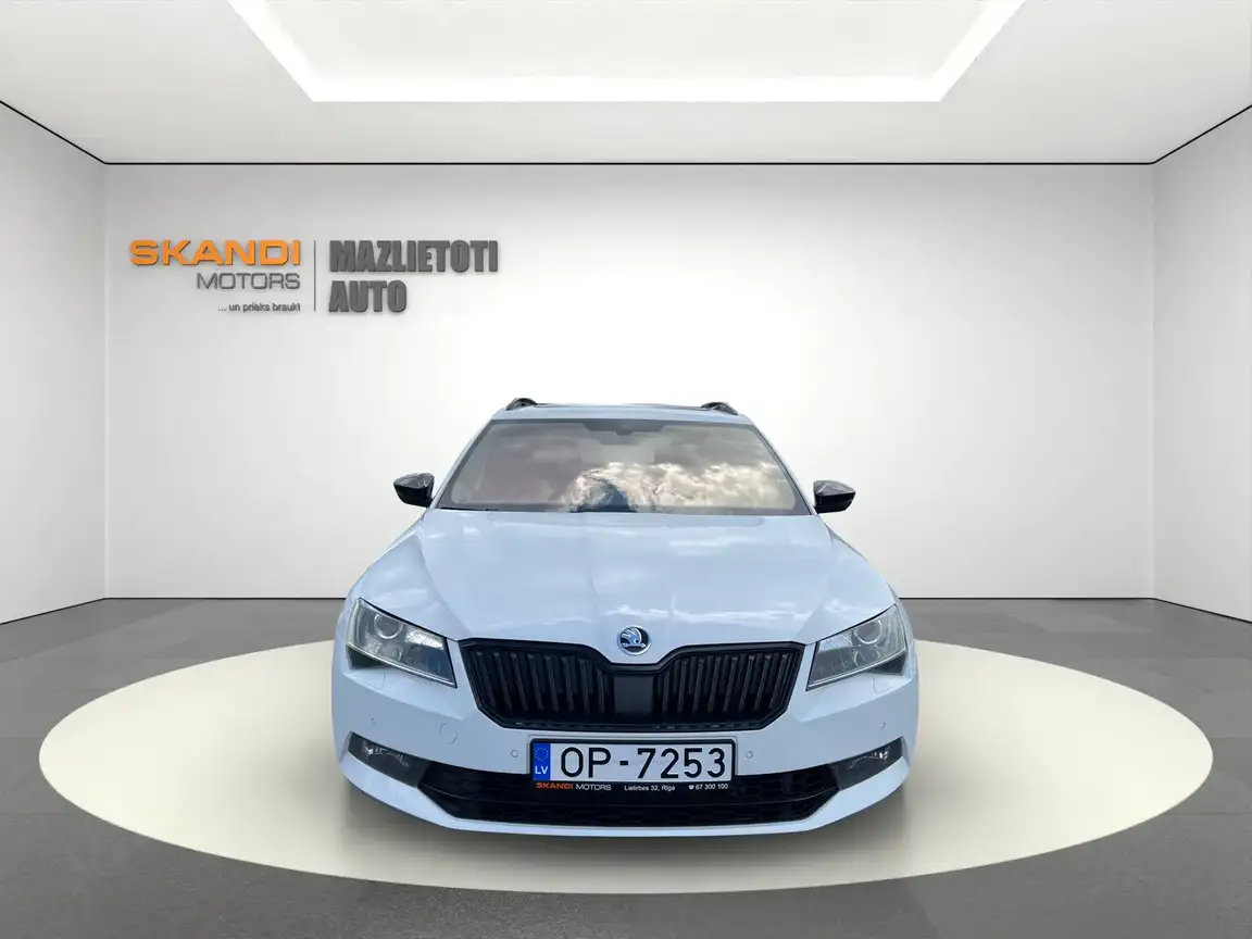 SKODA SUPERB
