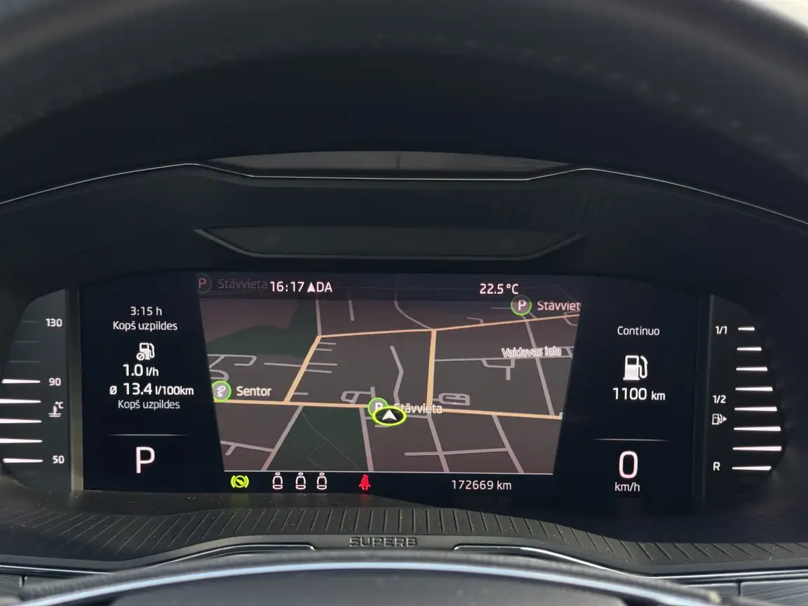 SKODA SUPERB