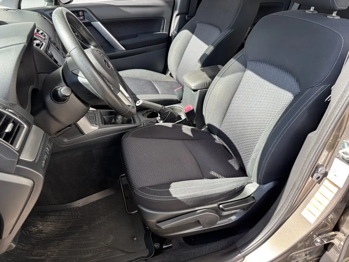 SUBARU FORESTER