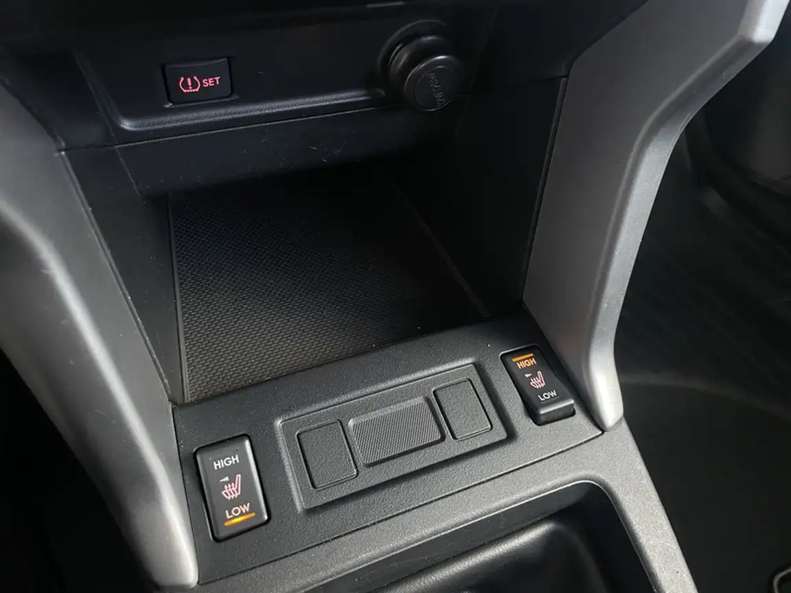 SUBARU FORESTER