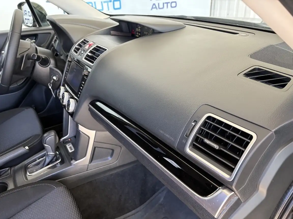 SUBARU FORESTER