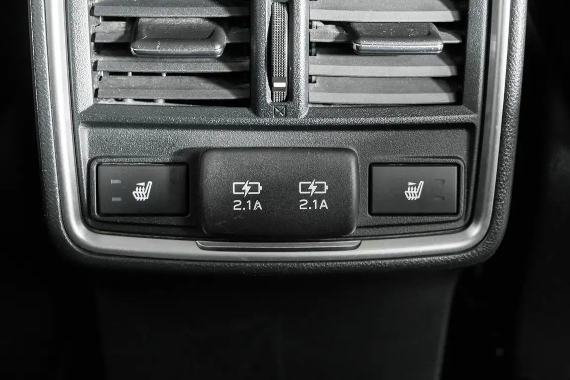 SUBARU FORESTER