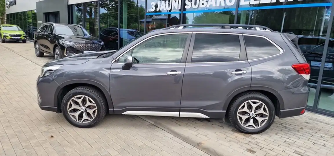 SUBARU FORESTER